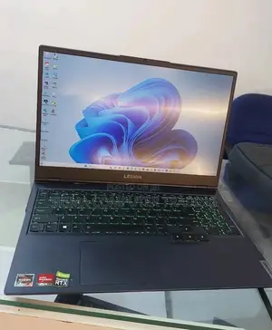 New Laptop Lenovo Legion 5 16GB AMD Ryzen 7 SSD 1T