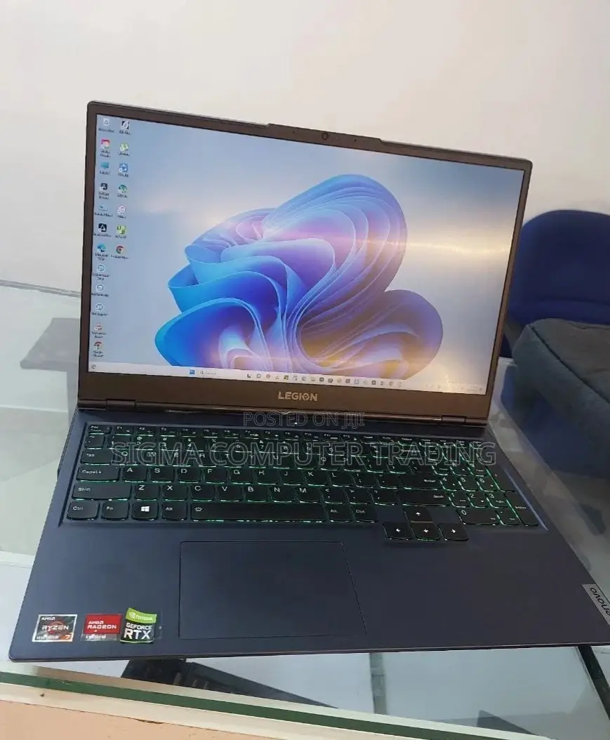 New Laptop Lenovo Legion 5 16GB AMD Ryzen 7 SSD 1T