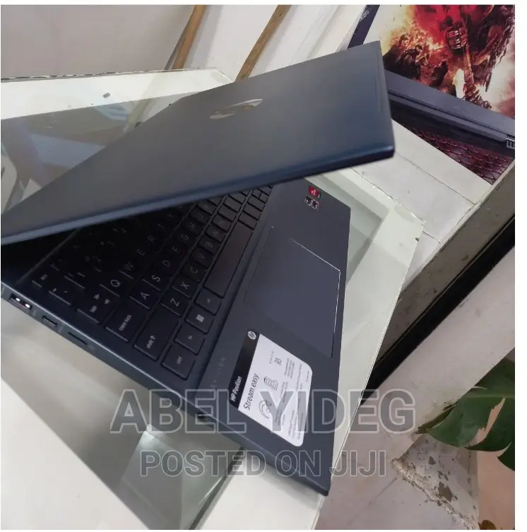 New Laptop HP Pavilion 15 8GB AMD Ryzen 7 SSD 512GB