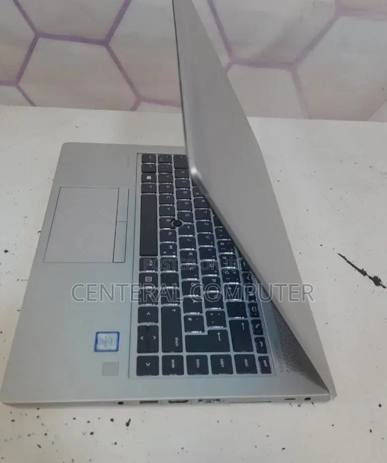 New Laptop HP 255 G4 8GB Intel Core I5 SSD 512GB