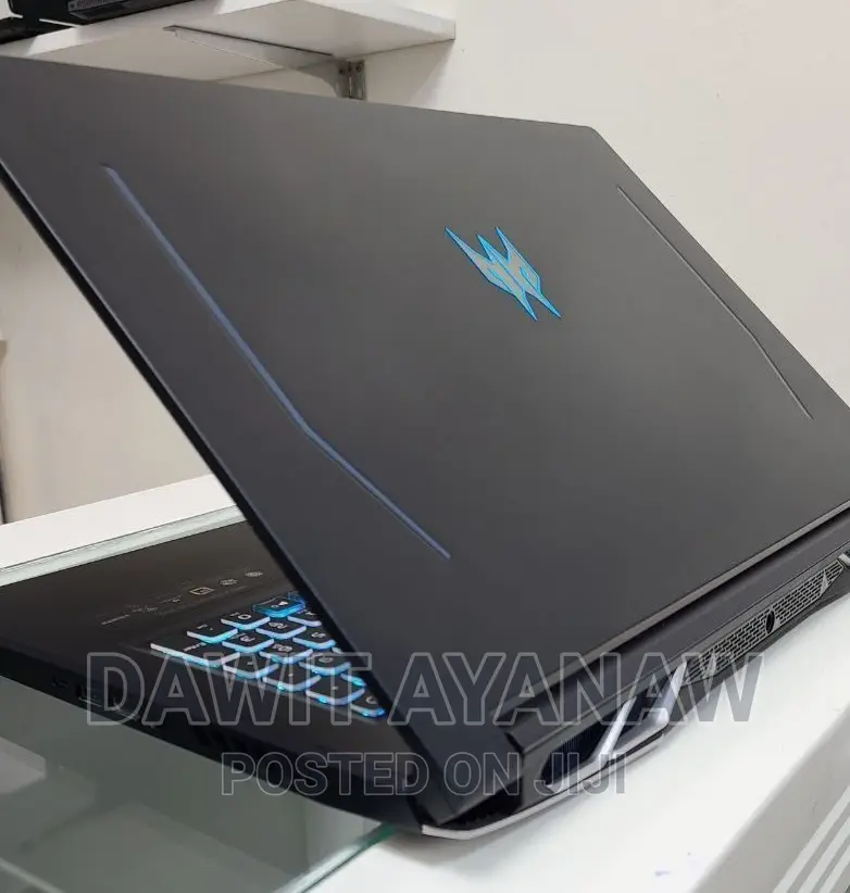 New Laptop Acer 16GB Intel Core I9 SSD 1T