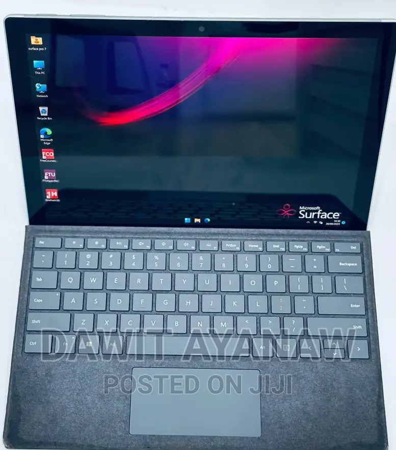 New Laptop Microsoft Surface Pro 7+ 8GB Intel Core I5 SSD 256GB