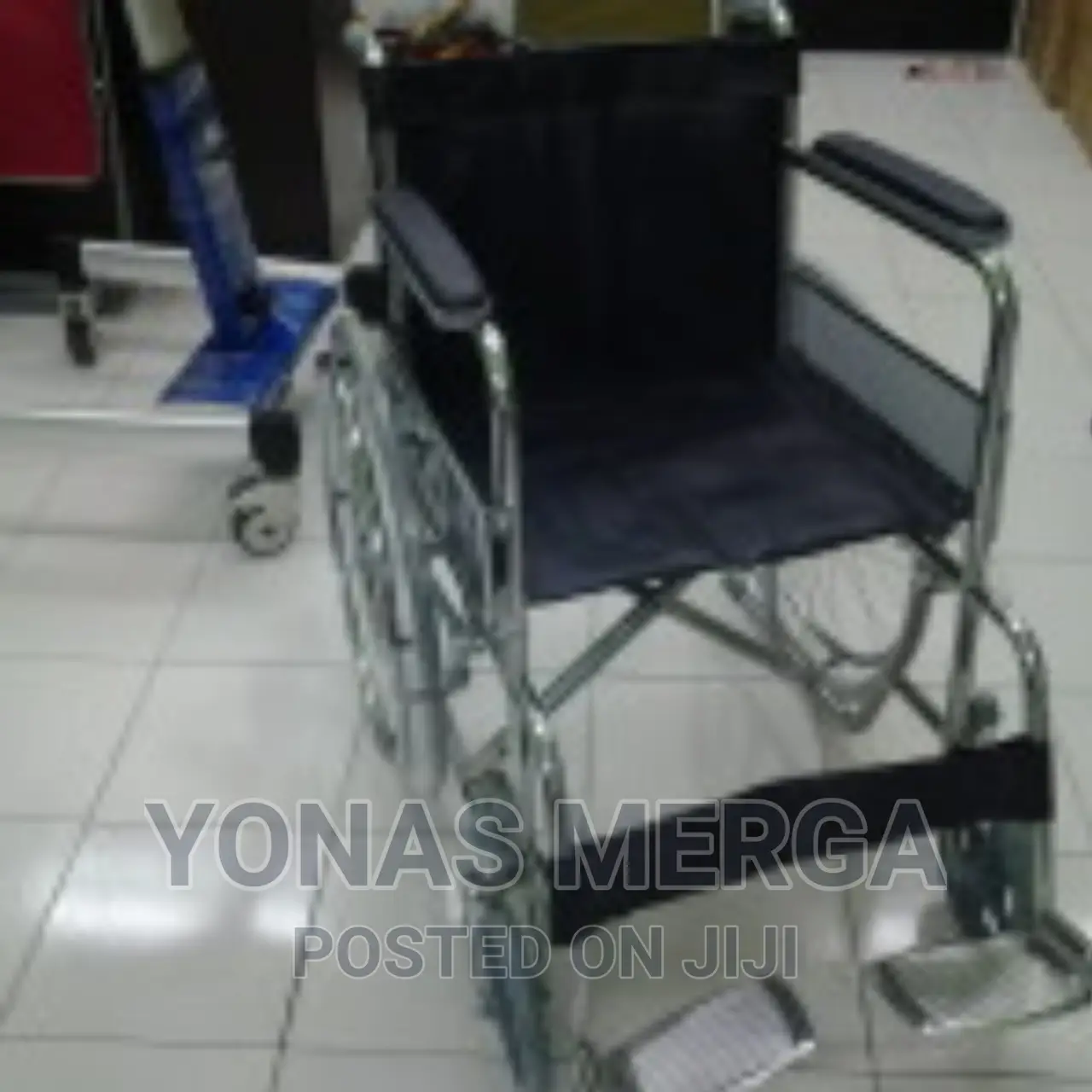 Dura Hard Cushion Wheelchair
