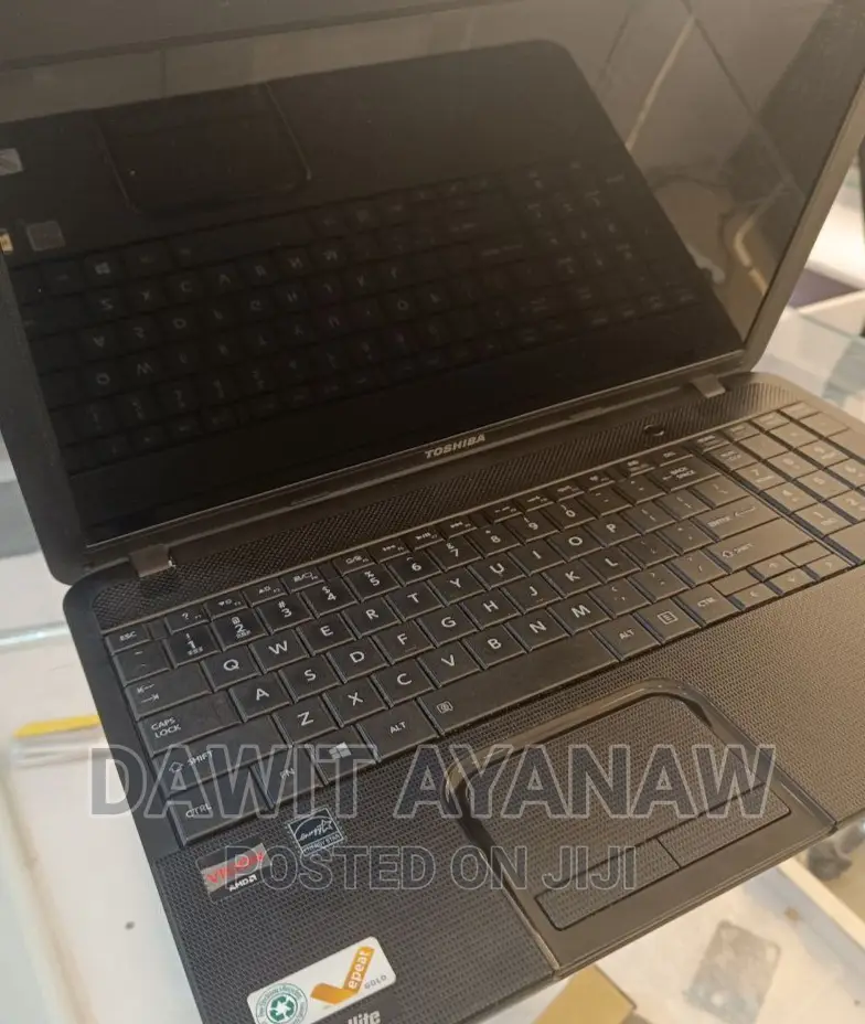 New Laptop Toshiba Tecra P11 4GB AMD HDD 500GB