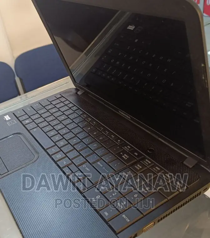 New Laptop Toshiba Tecra P11 4GB AMD HDD 500GB