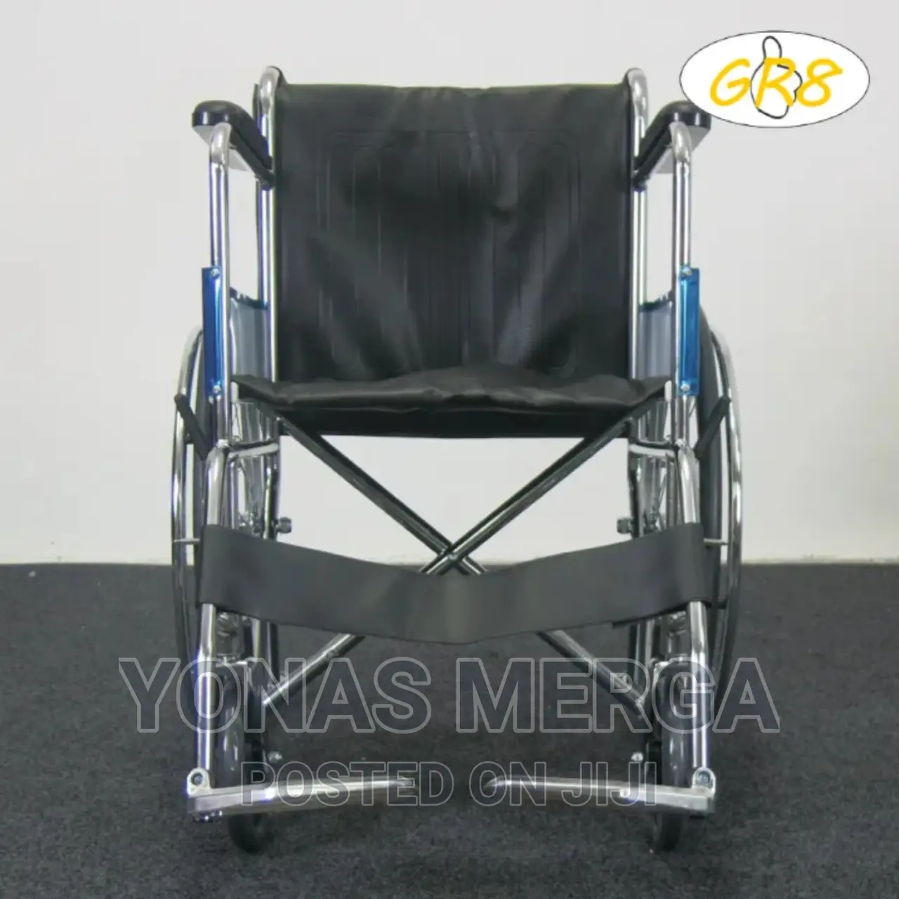 Vermeiren Light Manual Wheelchair