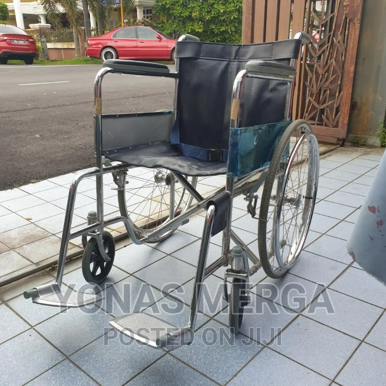 We Offering Aluminium Wheelchairs to Provide the Options
