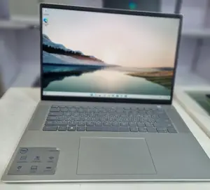 New Laptop Dell Inspiron 15 16GB Intel Core I7 SSD 512GB