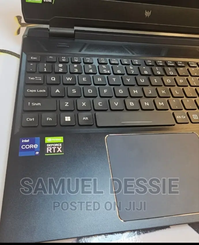 New Laptop Acer Predator Helios 300 16GB Intel Core I9 SSD 512GB