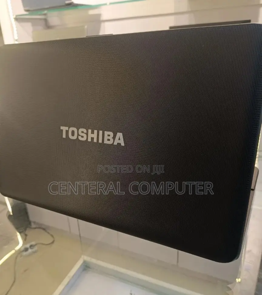 New Laptop Toshiba Tecra X40 4GB AMD HDD 500GB