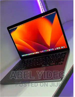 New Laptop Apple MacBook Pro 2019 8GB Intel Core I5 SSD 128GB