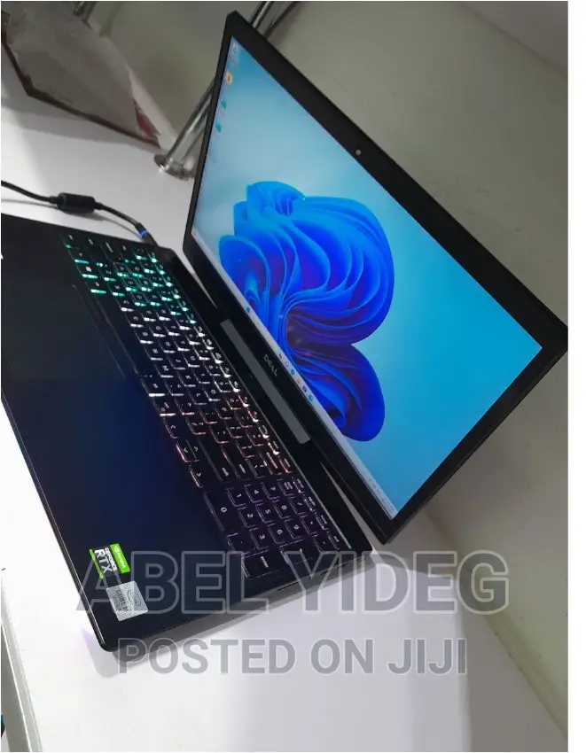 New Laptop Dell 16GB Intel Core I7 SSD 512GB