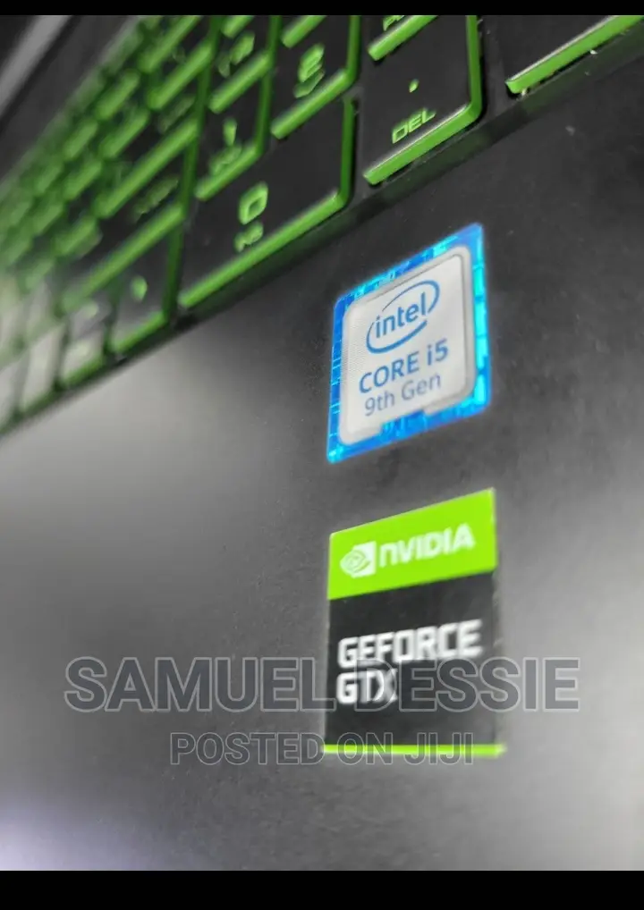 New Laptop HP Pavilion 15 8GB Intel Core I5 HDD+SSD 1T