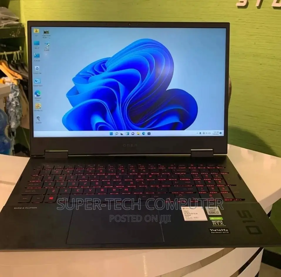 New Laptop HP Omen 15 16GB Intel Core I7 SSD 512GB