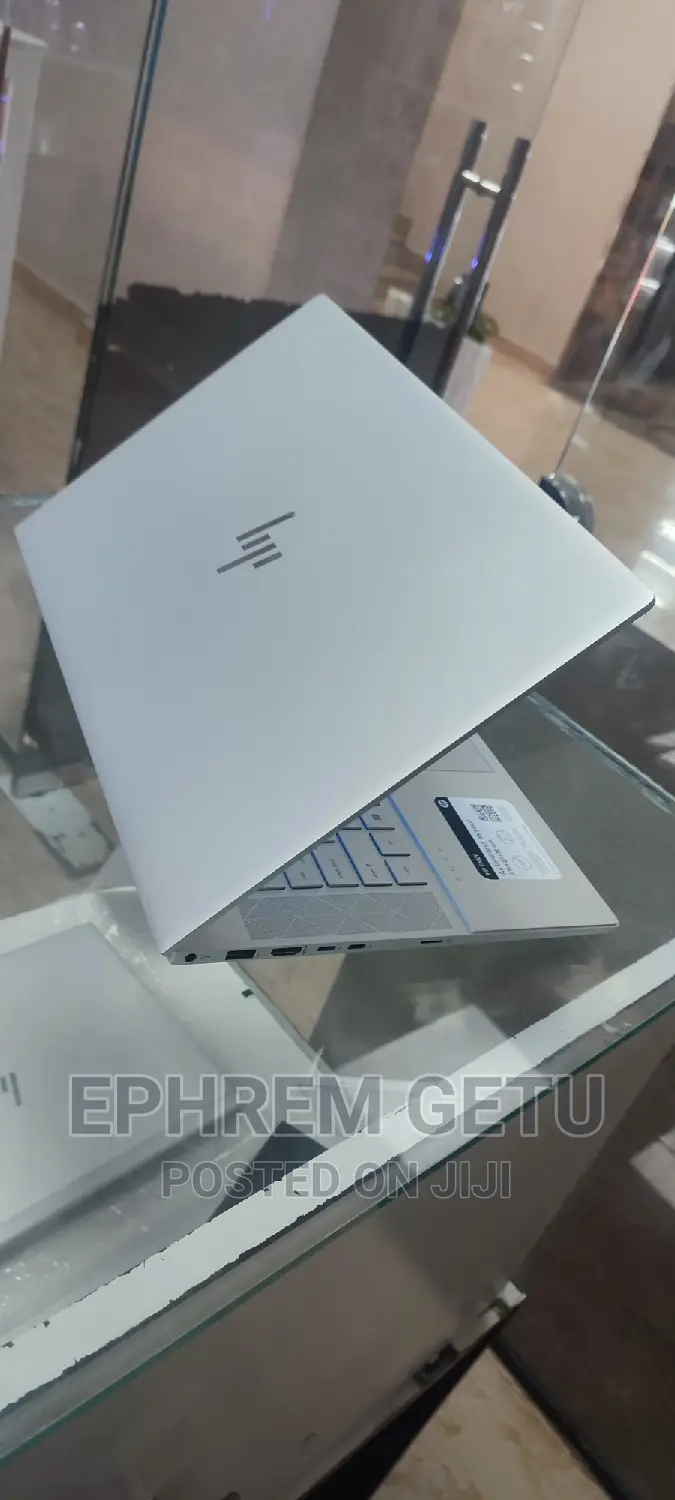 New Laptop HP Envy 15 16GB Intel Core I7 SSD 1T