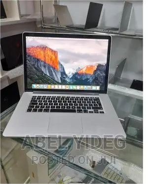 New Apple MacBook Pro 2015 16GB Intel Core I7 SSHD (Hybrid) 512GB