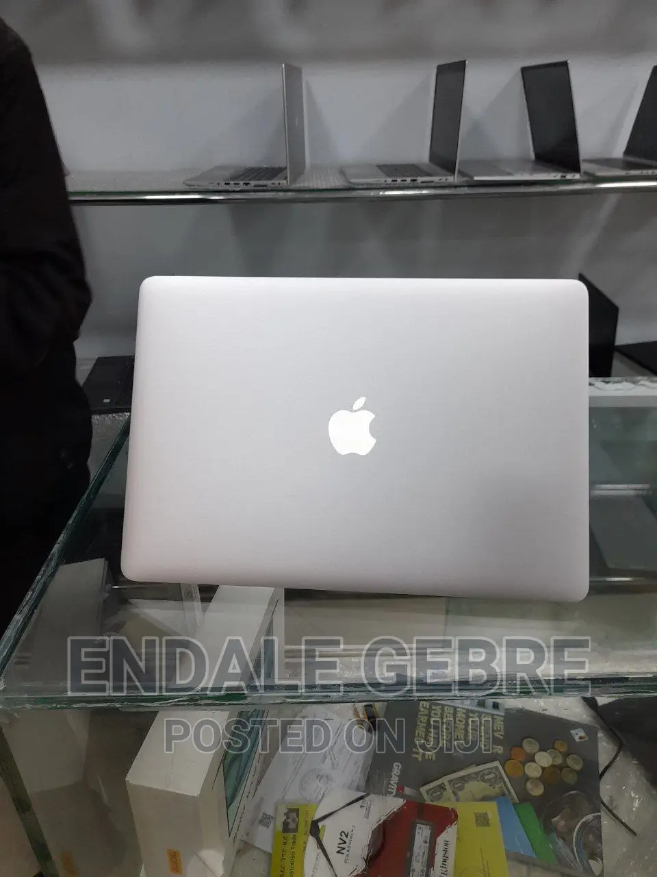 New Laptop Apple MacBook 2015 16GB Intel Core I7 SSD 512GB