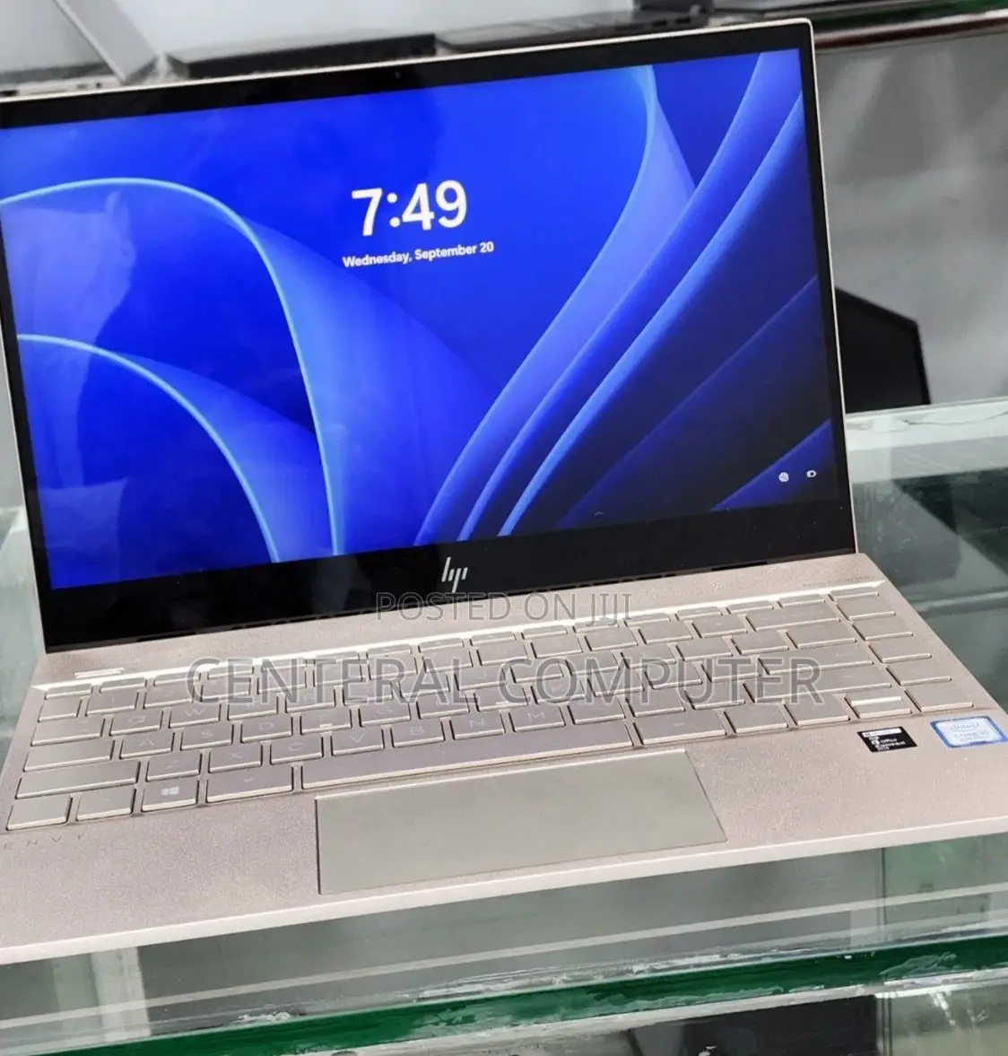 New Laptop HP Envy 15-Ep0xxx 8GB Intel Core I5 SSD 512GB