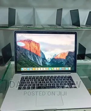 Photo - New Laptop Apple MacBook Pro 2015 16GB Intel Core I5 SSD 512GB