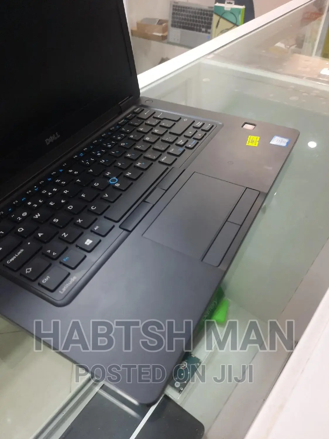 New Laptop Dell Latitude 5310 8GB Intel Core I5 SSD 256GB