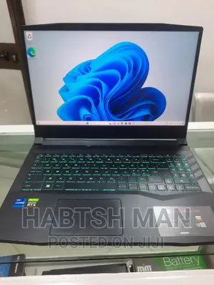 New Laptop MSI Pulse GL66 16GB Intel Core I7 SSD 1T