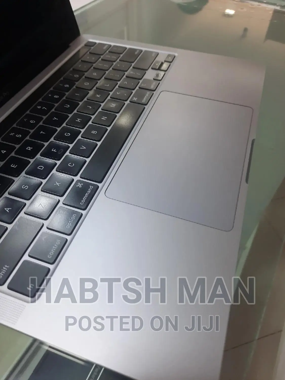 New Laptop Apple MacBook Pro 2019 16GB Intel Core I7 SSD 512GB