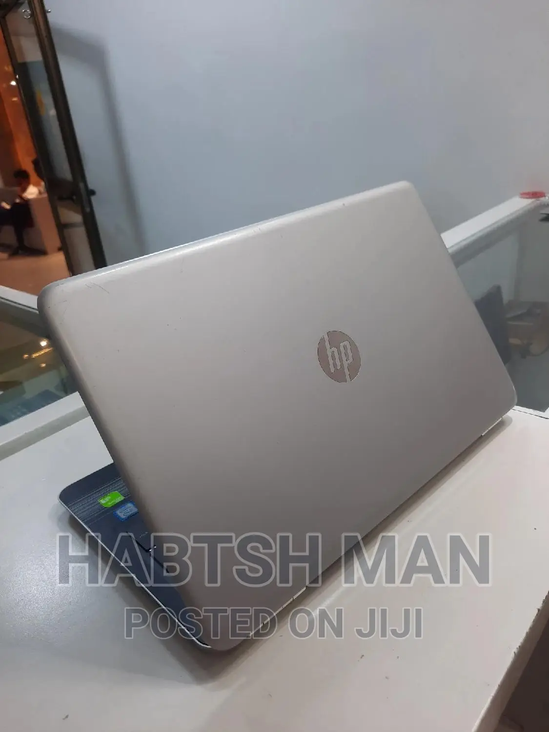Laptop HP Pavilion 15 8GB Intel Core I5 HDD 1T
