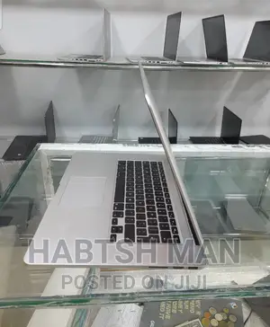 New Laptop Apple MacBook Pro 2015 16GB Intel Core I7 SSD 512GB