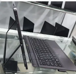 New Laptop HP 8GB Intel Core I5 SSD 256GB