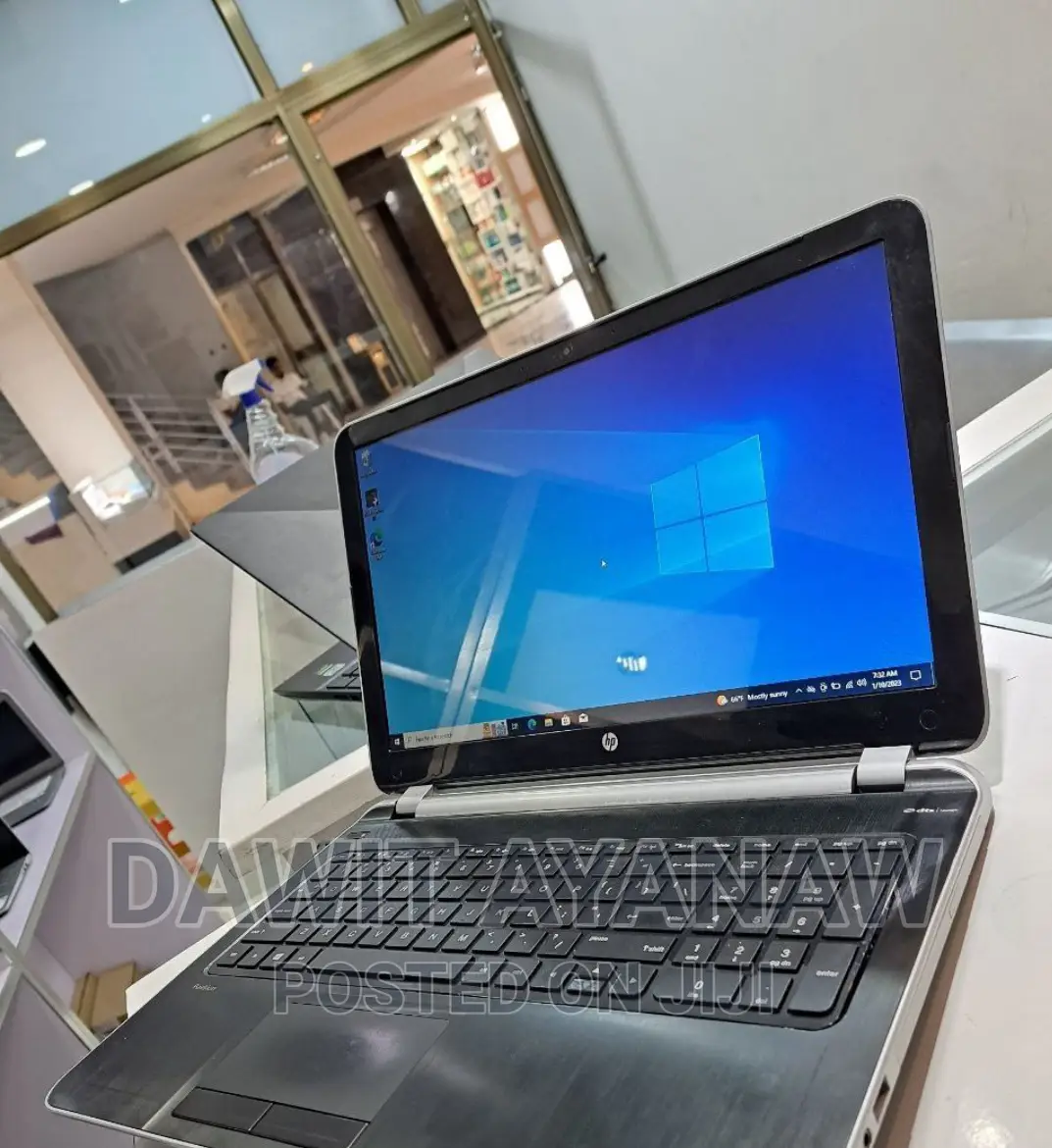 New Laptop HP Pavilion 15 8GB Intel Core I7 HDD 750GB