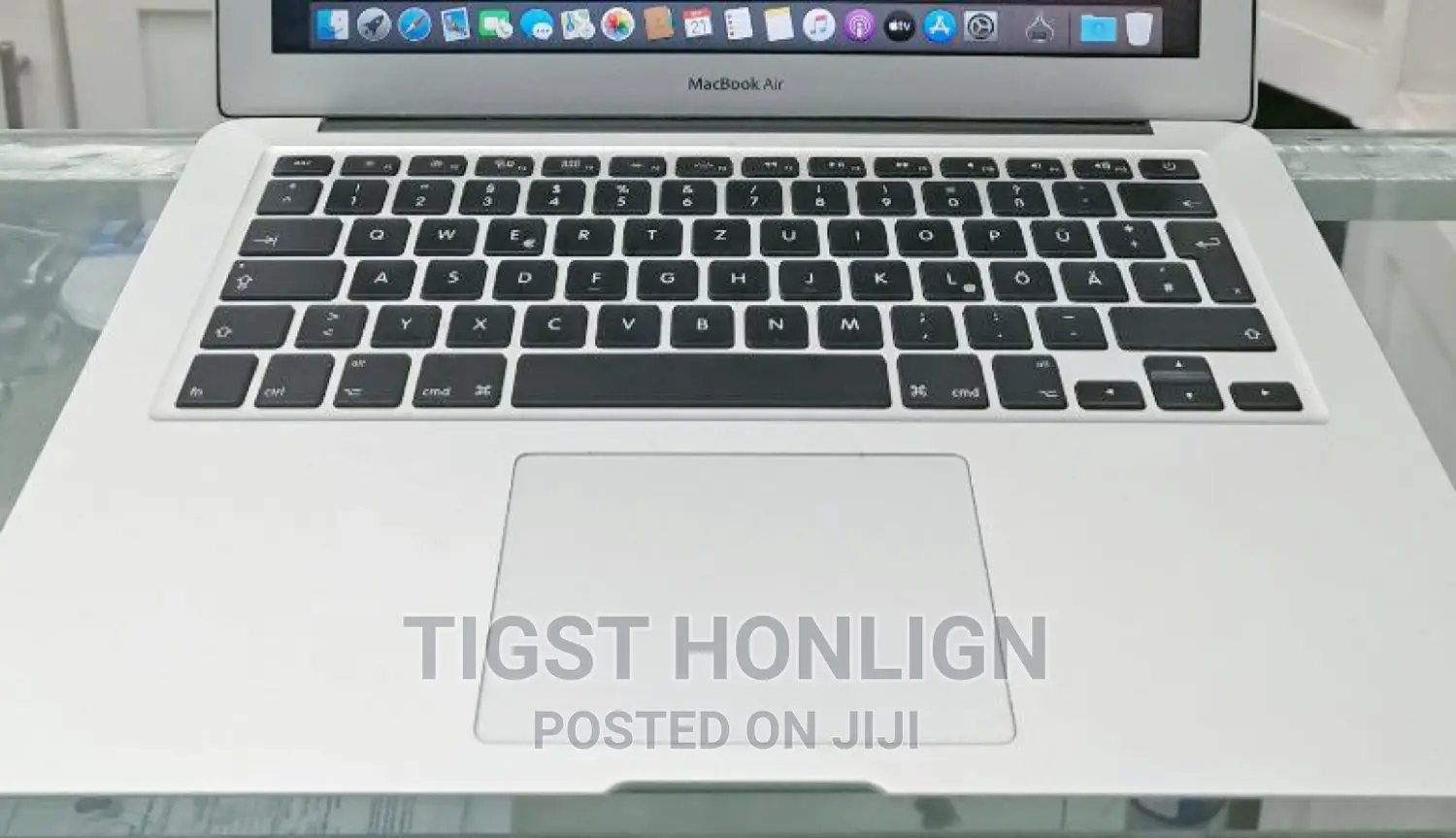 New Laptop Apple MacBook Air 2017 8GB Intel Core I5 SSD 128GB