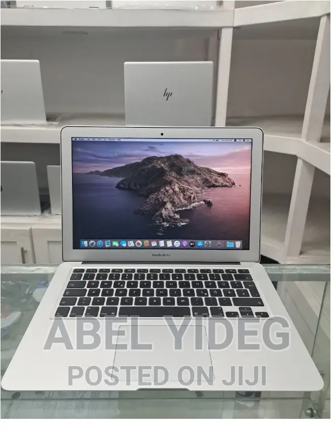 New Laptop Apple MacBook Air 2017 8GB Intel Core I5 SSD 128GB