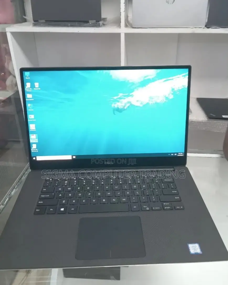 New Laptop Dell XPS 15 16GB Intel Core I7 SSD 512GB