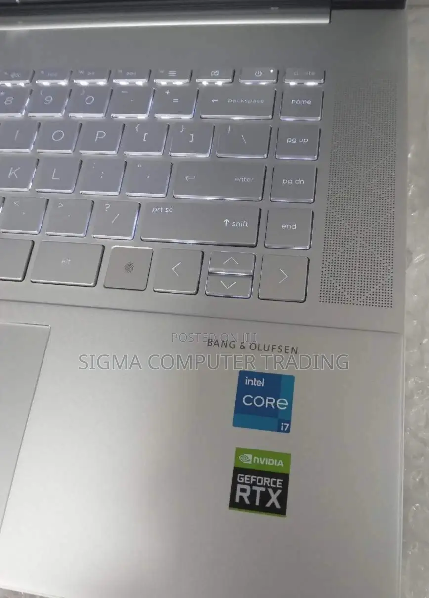 New Laptop HP Envy 15 16GB Intel Core I7 SSD 1T