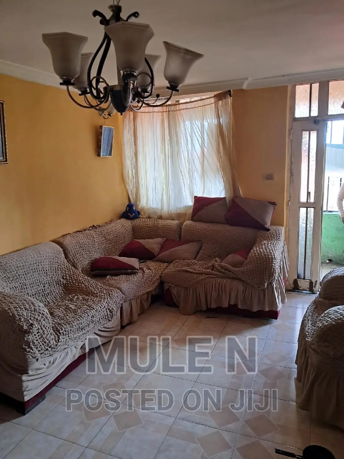 Furnished 2bdrm Condo in ኣባዶ ኮንደሚኒየም, Yeka for sale