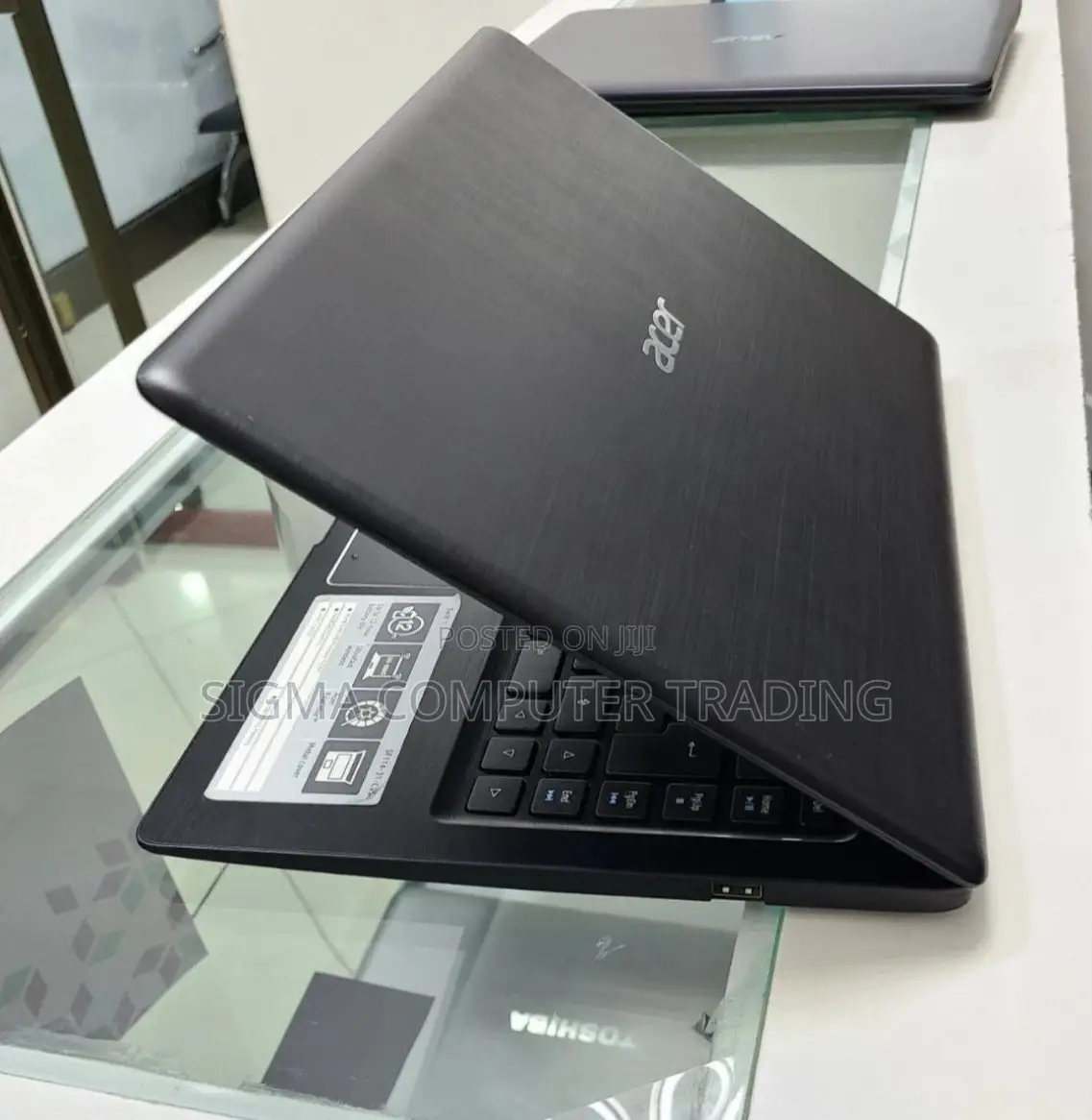 New Laptop Acer Swift 1 4GB Intel Celeron SSD 128GB