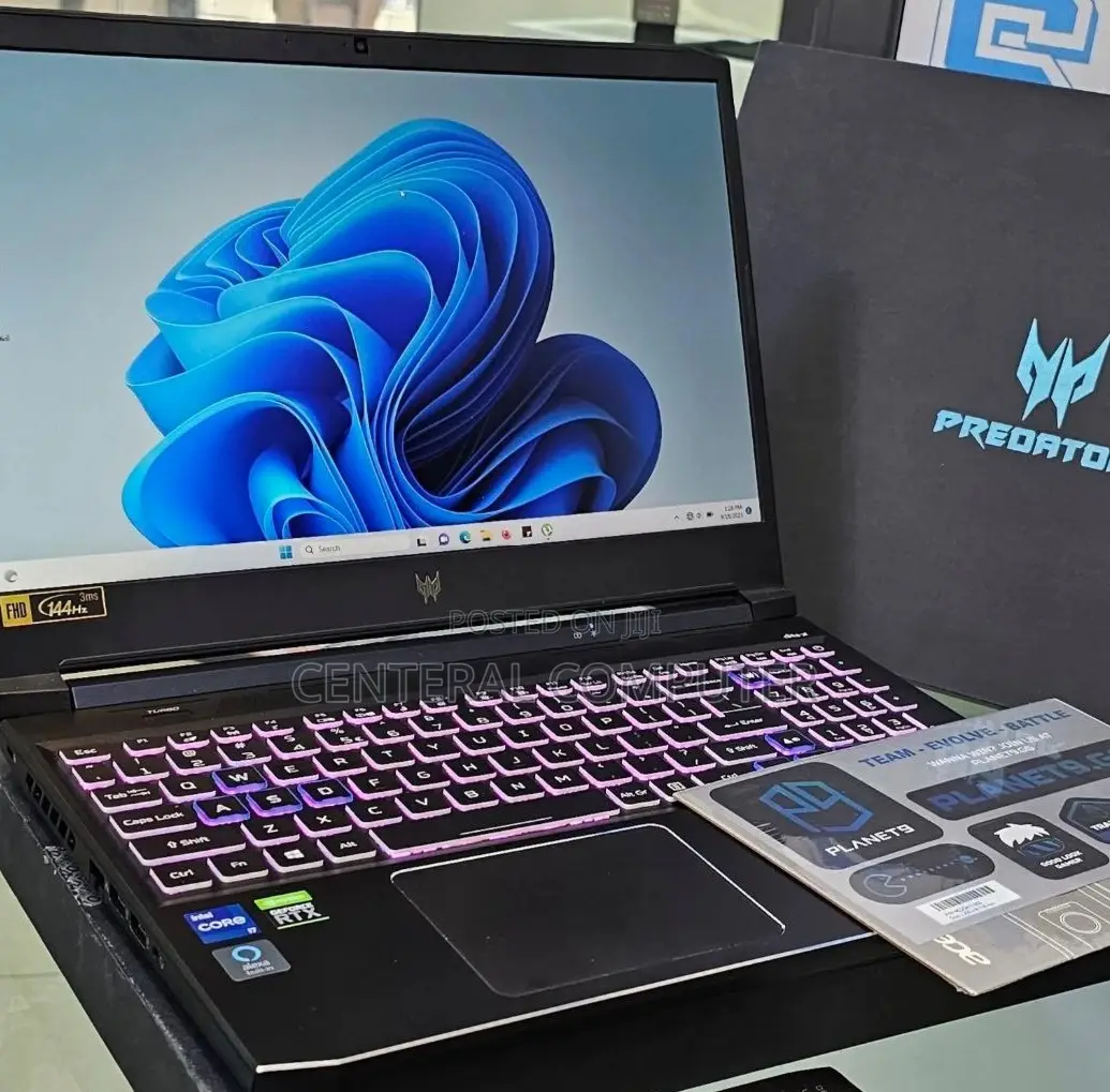 New Laptop Acer Predator Helios 300 16GB Intel Core I7 HDD+SSD 1T