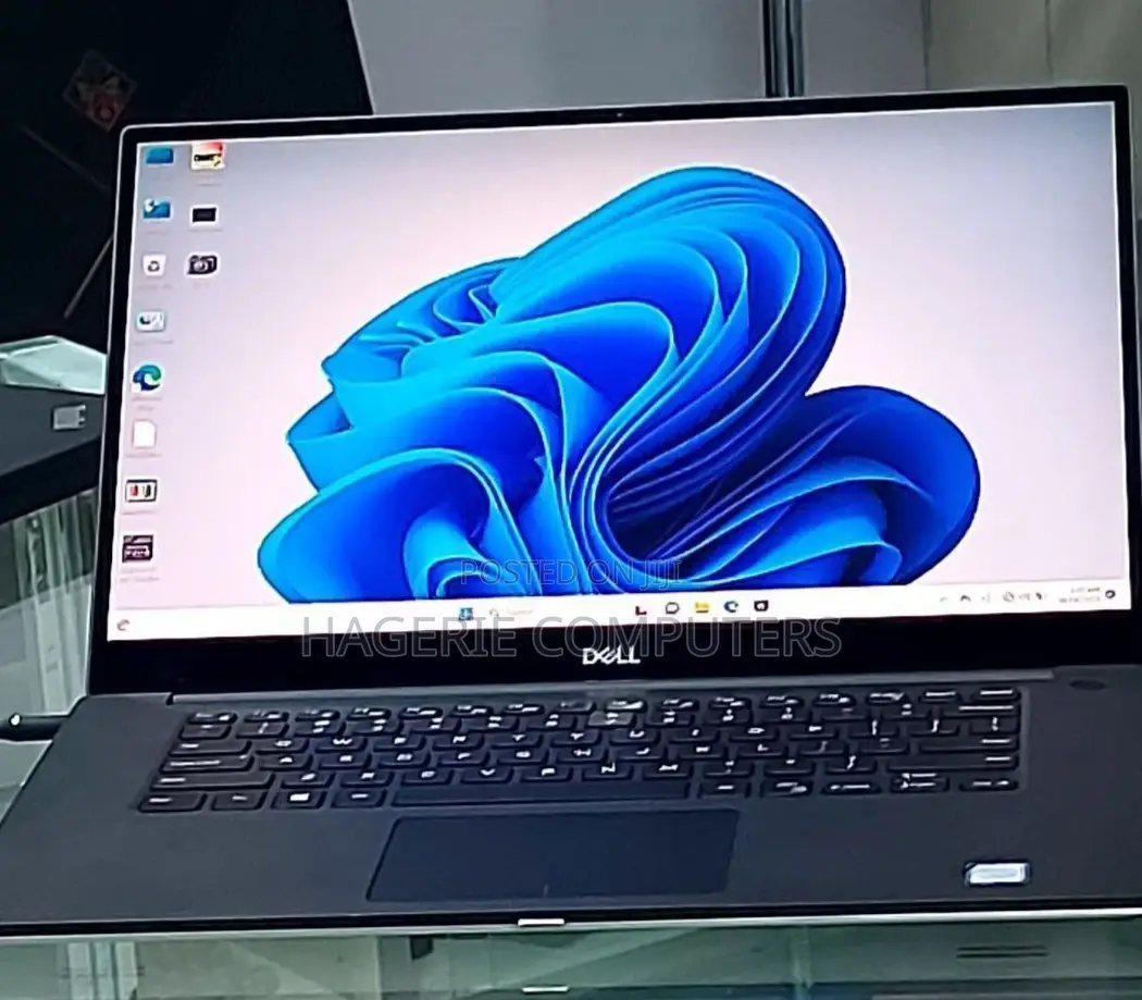 New Laptop Dell Precision 5530 32GB Intel Core I9 SSD 512GB