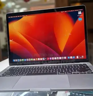New Laptop Apple MacBook Pro 2020 M1 8GB Apple M1 SSD 256GB