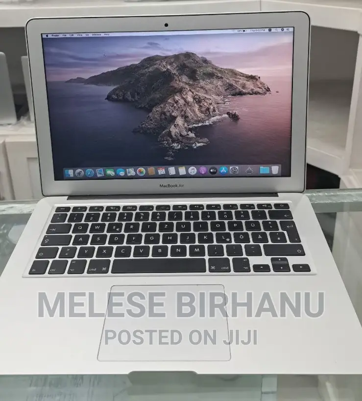 New Laptop Apple MacBook Air 2017 8GB Intel Core I5 SSD 128GB