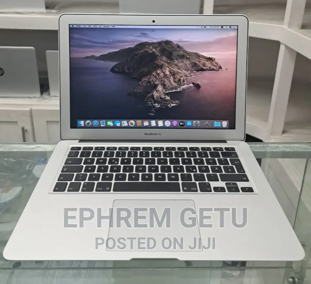 New Laptop Apple MacBook Air 2017 8GB Intel Core I5 SSD 128GB