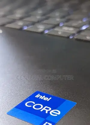 New Laptop Dell Vostro 5481 8GB Intel Core I5 SSD 256GB