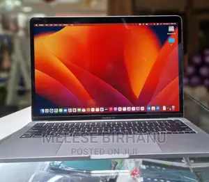 Photo - New Laptop Apple MacBook Pro 2020 M1 8GB SSD 256GB