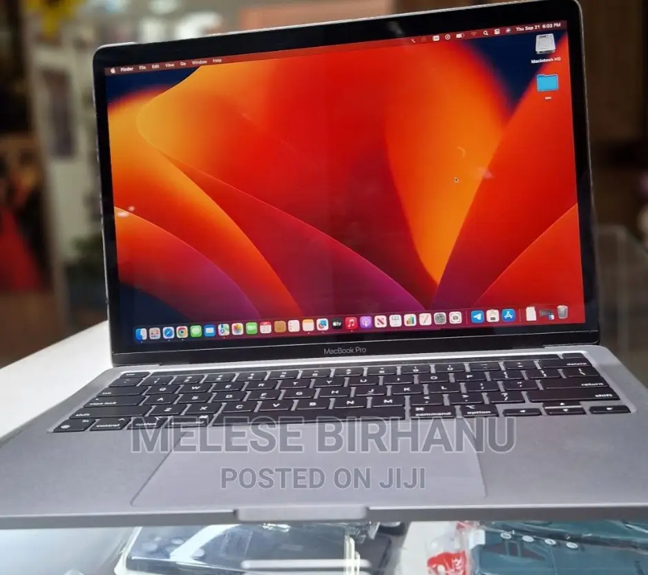 New Laptop Apple MacBook Pro 2020 M1 8GB SSD 256GB