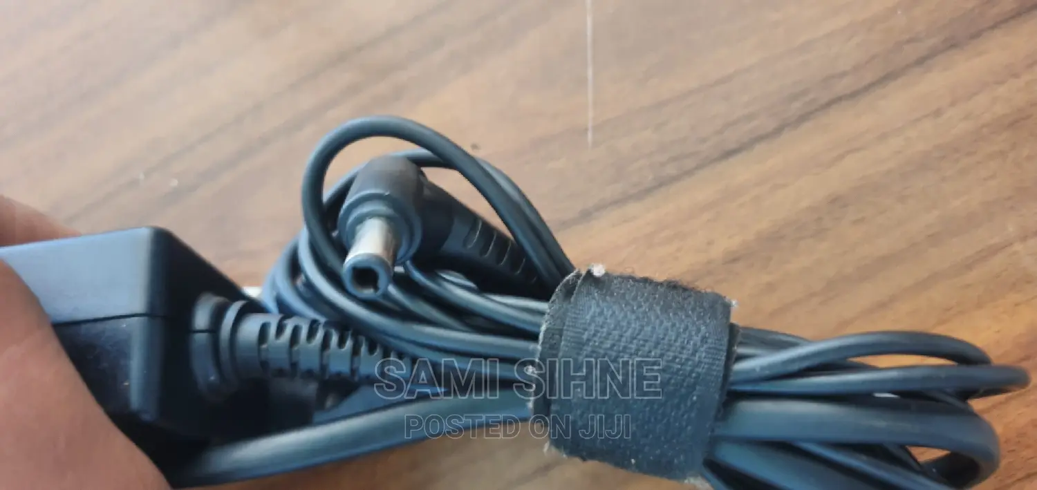 Toshiba Orginal Laptop Charger