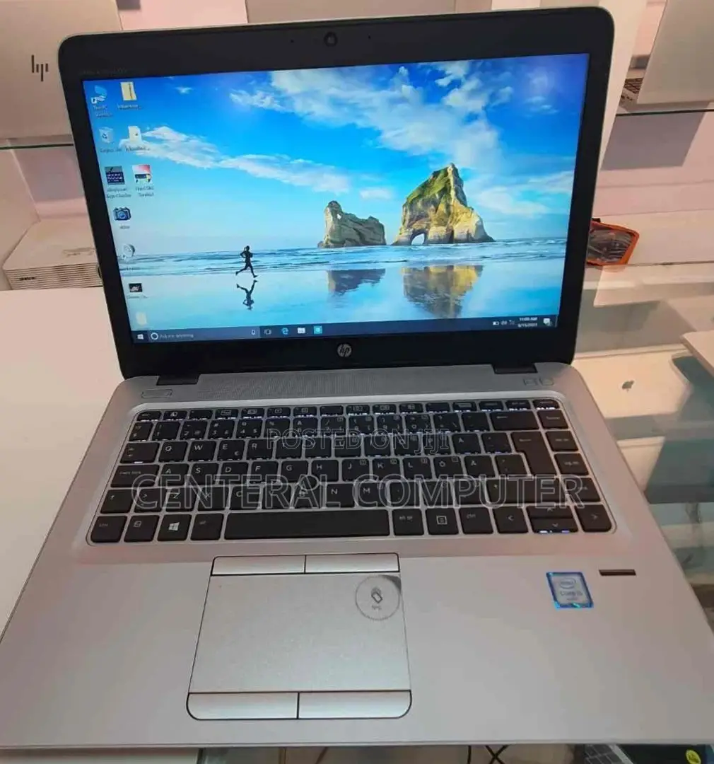 New Laptop HP 430 G3 8GB Intel Core I5 HDD 1T