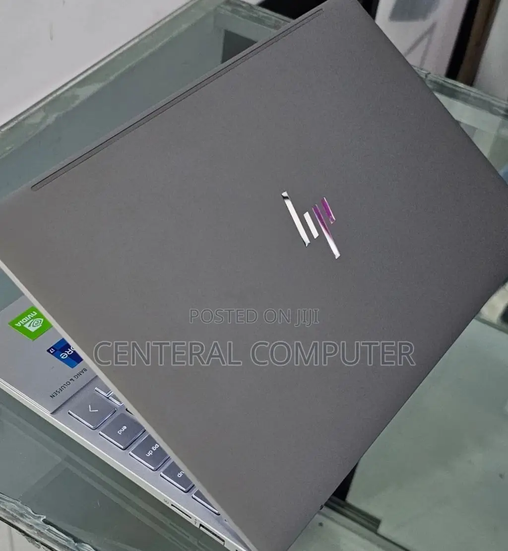 New Laptop HP Envy 15 16GB Intel Core I7 SSD 1T
