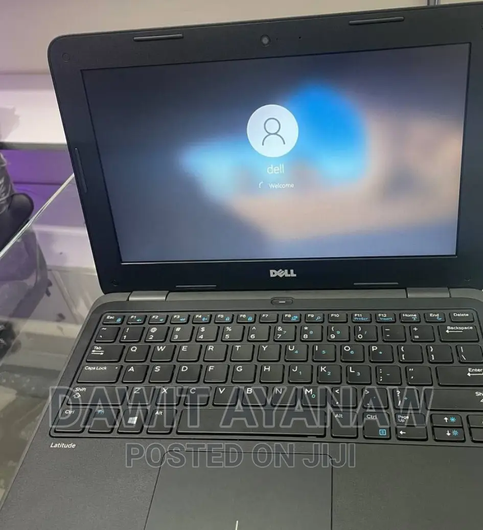 New Laptop Dell 4GB Intel Core 2 Duo SSD 128GB