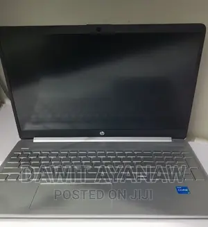 New Laptop HP 8GB Intel Core I3 SSD 512GB