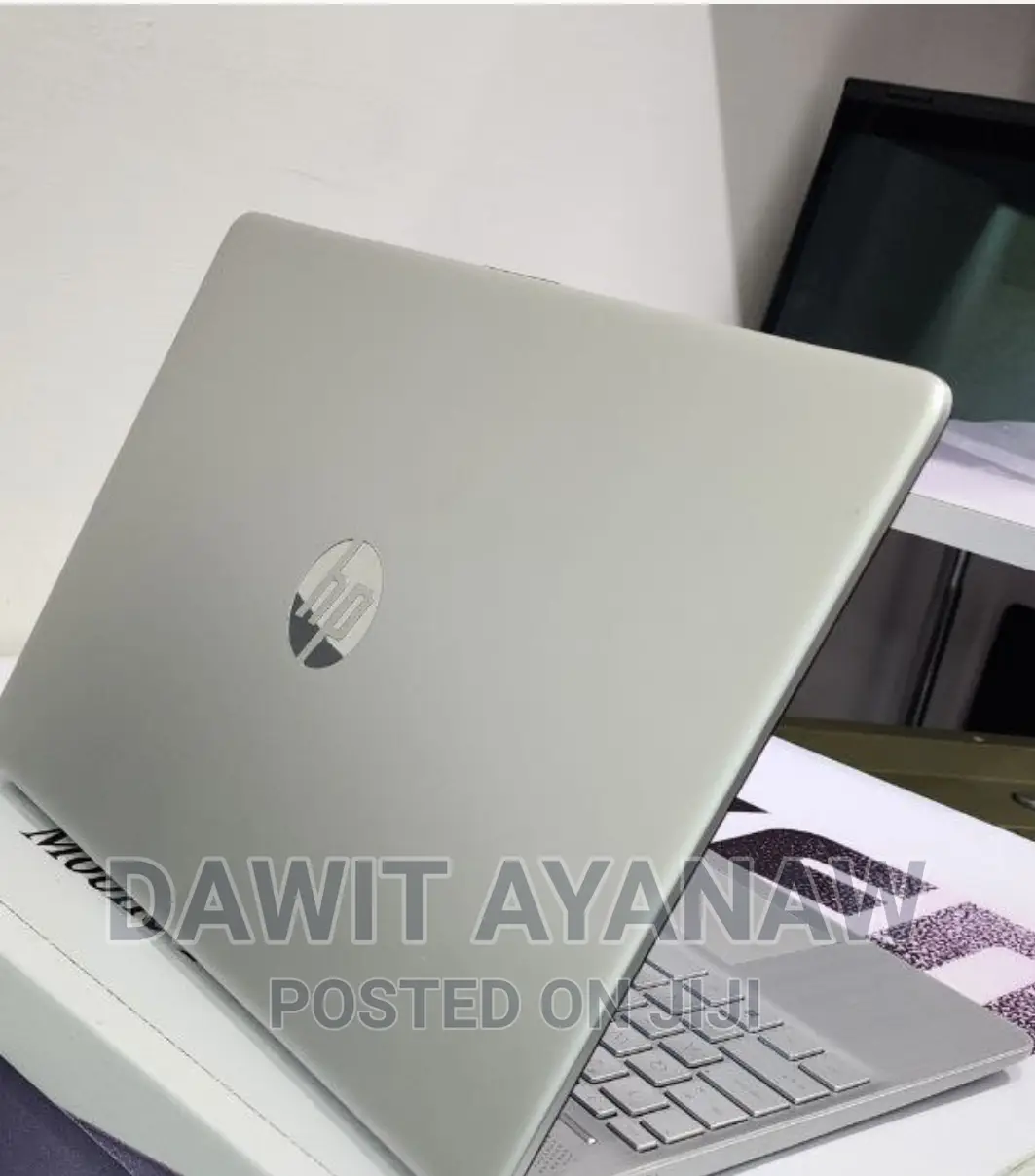 New Laptop HP Stream Notebook 8GB Intel Core I5 SSD 512GB